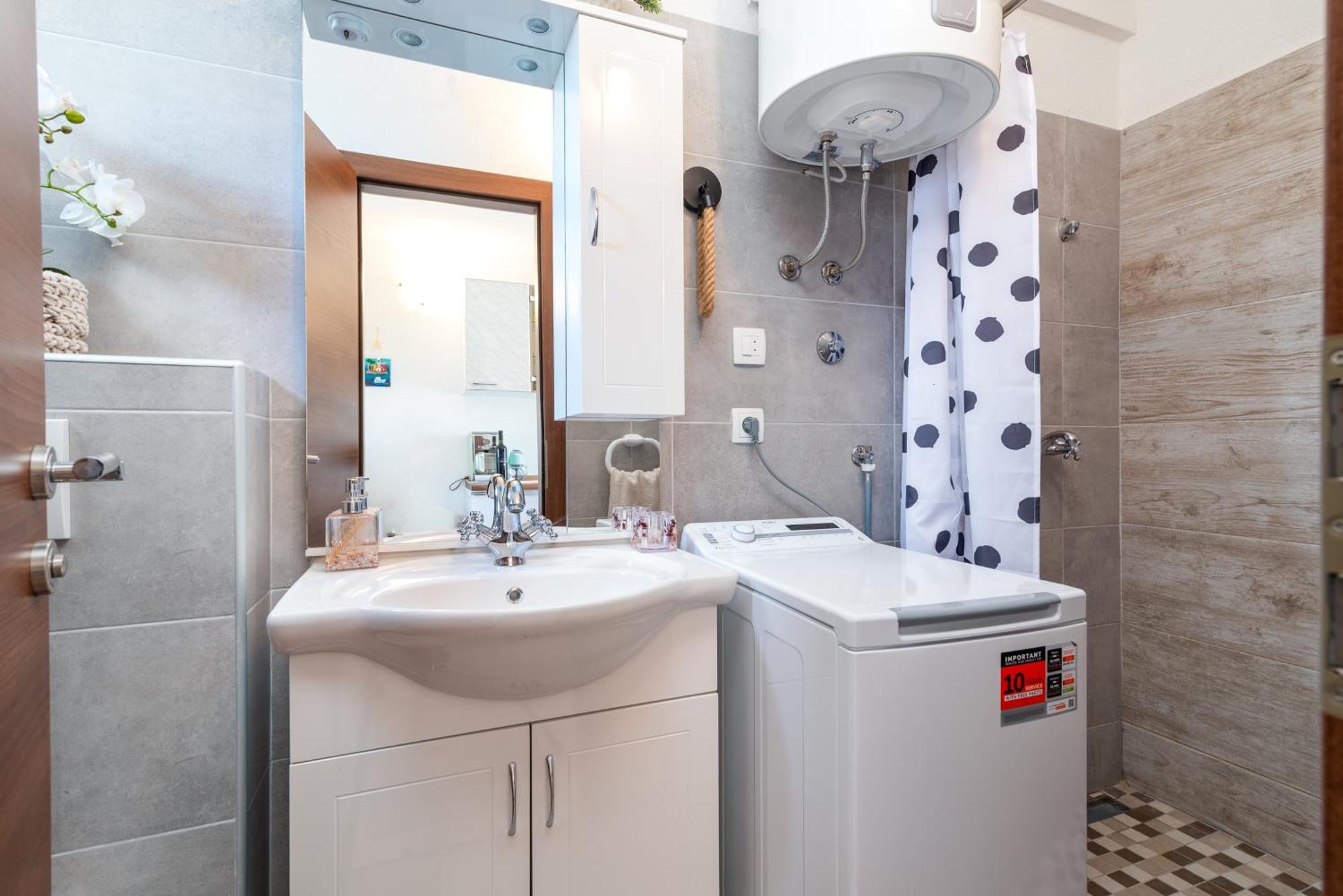 Studio Apartment Dona Trogir Luaran gambar